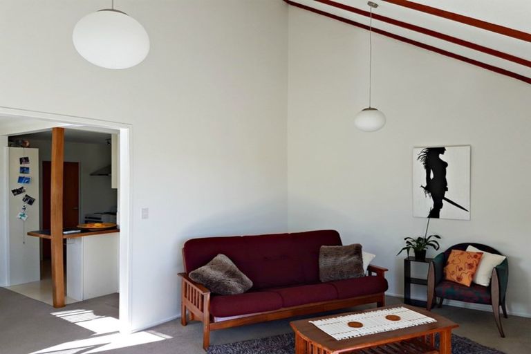 Photo of property in 2/43 Brigantine Drive, Beach Haven, Auckland, 0626