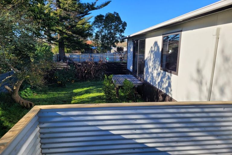 Photo of property in 12 Victory Place, Aramoho, Whanganui, 4500