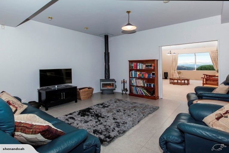 Photo of property in 265 Major Hornbrook Road, Mount Pleasant, Christchurch, 8081