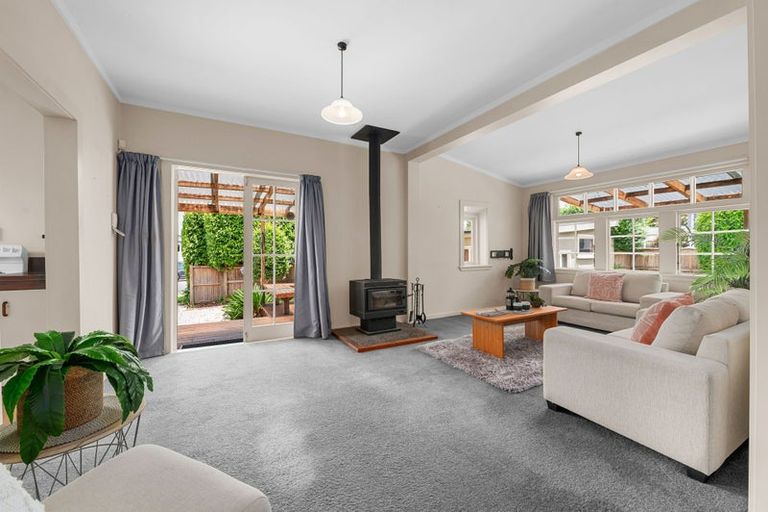 Photo of property in 18 Naylor Street, Hamilton East, Hamilton, 3216