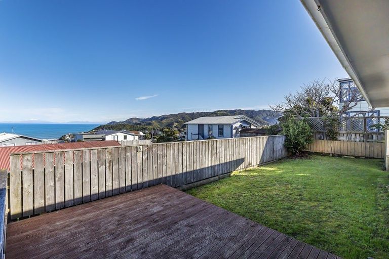 Photo of property in 16 Orchy Crescent, Southgate, Wellington, 6023