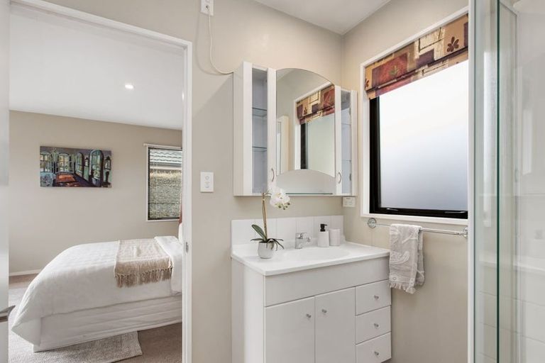 Photo of property in 4 Cayman Close, Shirley, Christchurch, 8052