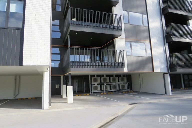 Photo of property in 6/194 Buckley Avenue, Hobsonville, Auckland, 0616