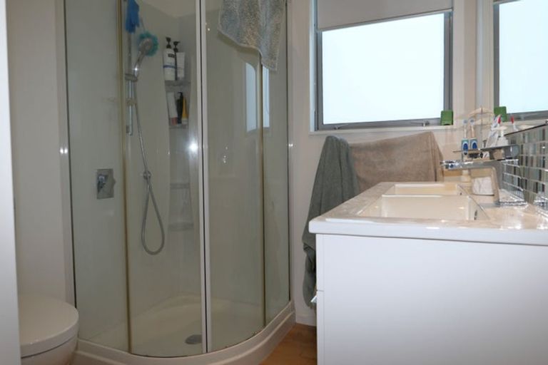 Photo of property in 61 Hillcrest Road North, Raumati Beach, Paraparaumu, 5032