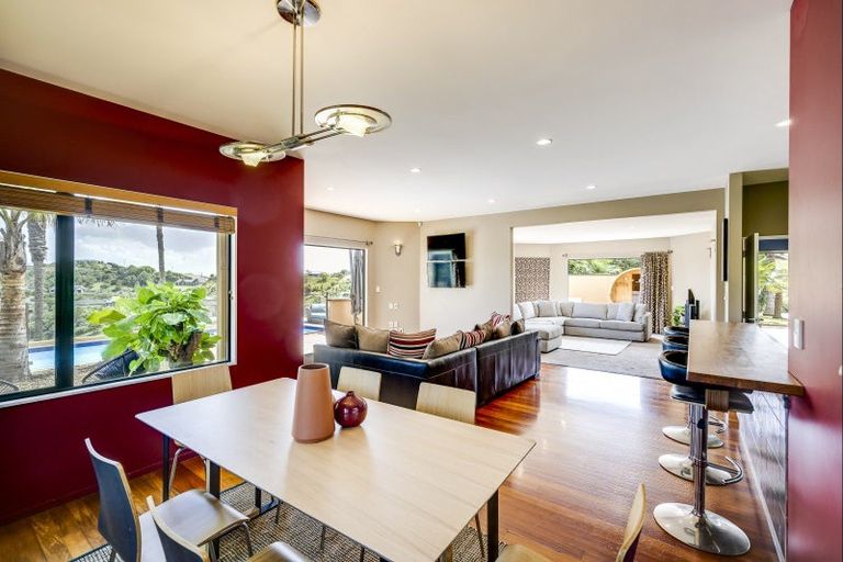 Photo of property in 125 Tironui Drive, Taradale, Napier, 4112