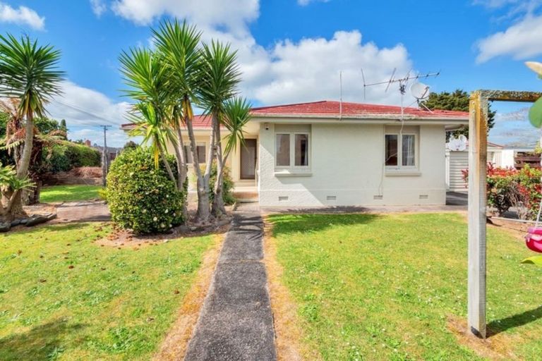 Photo of property in 1/5 Cameron Street, Papakura, 2110