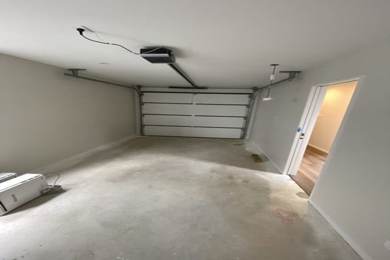 Photo of property in 36d Eastern Beach Road, Bucklands Beach, Auckland, 2012