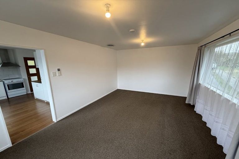 Photo of property in 1/6 Naseby Grove, Wainuiomata, Lower Hutt, 5014