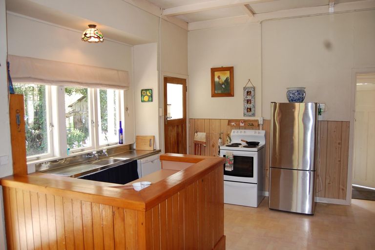 Photo of property in 2062 State Highway 1, Kaiwaka, 0573