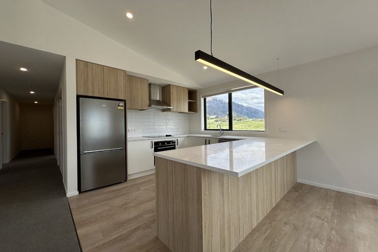 Photo of property in 47 Forage Road, Jacks Point, 9371