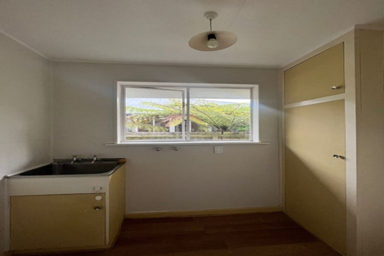 Photo of property in 27 Wakatu Avenue, Moncks Bay, Christchurch, 8081