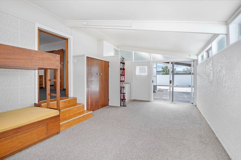 Photo of property in 440 Ruahine Street, Terrace End, Palmerston North, 4410