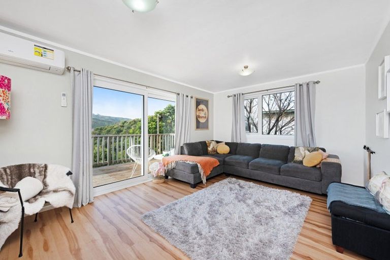Photo of property in 1/107 Allington Road, Karori, Wellington, 6012