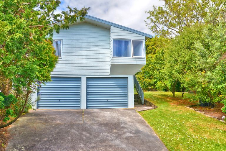 Photo of property in 4 Dalmahoy Place, Wattle Downs, Auckland, 2103