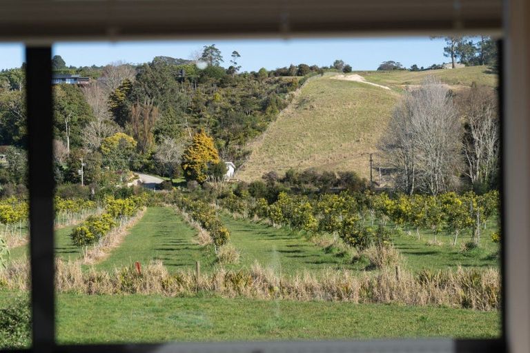 Photo of property in 30 Captain Cook Road, Cooks Beach, Whitianga, 3591