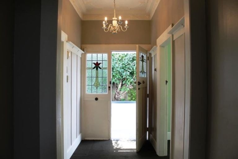 Photo of property in 21 Oakland Street, Andersons Bay, Dunedin, 9013