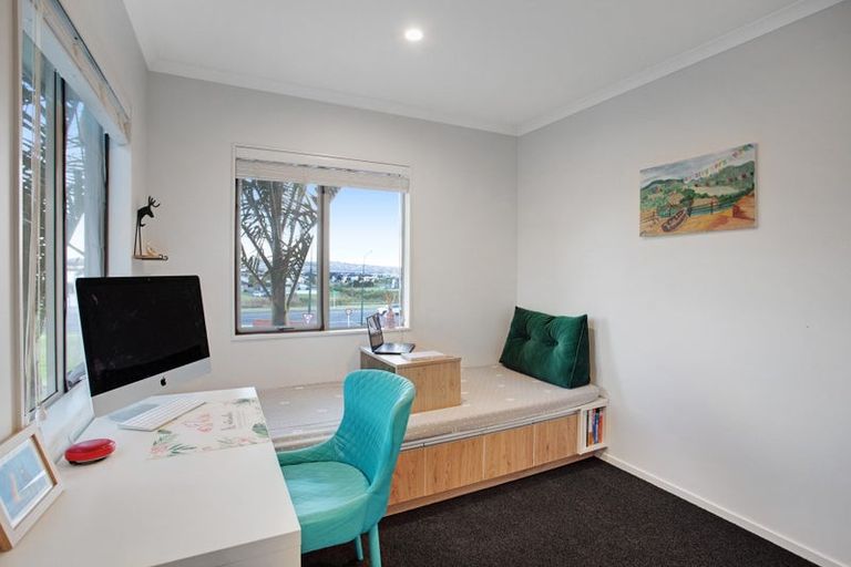 Photo of property in 137 Baverstock Road, Flat Bush, Auckland, 2016