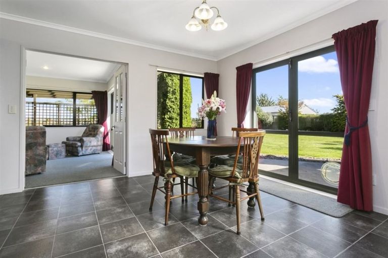 Photo of property in 20 De La Mare Drive, Leamington, Cambridge, 3432