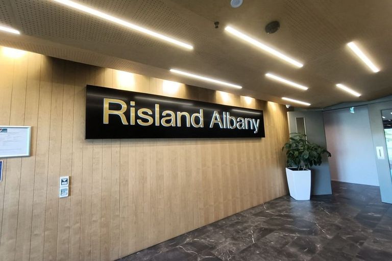 Photo of property in 402/2b Munroe Lane, Albany, Auckland, 0632