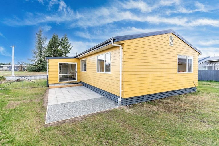 Photo of property in 45 Totara Drive, Twizel, 7901