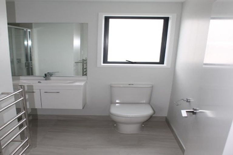 Photo of property in 9/59 Glenview Road, Glen Eden, Auckland, 0602