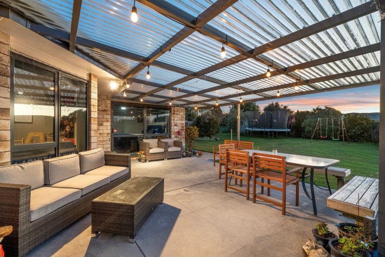 Photo of property in 7 Donelle Place, Te Puke, 3119