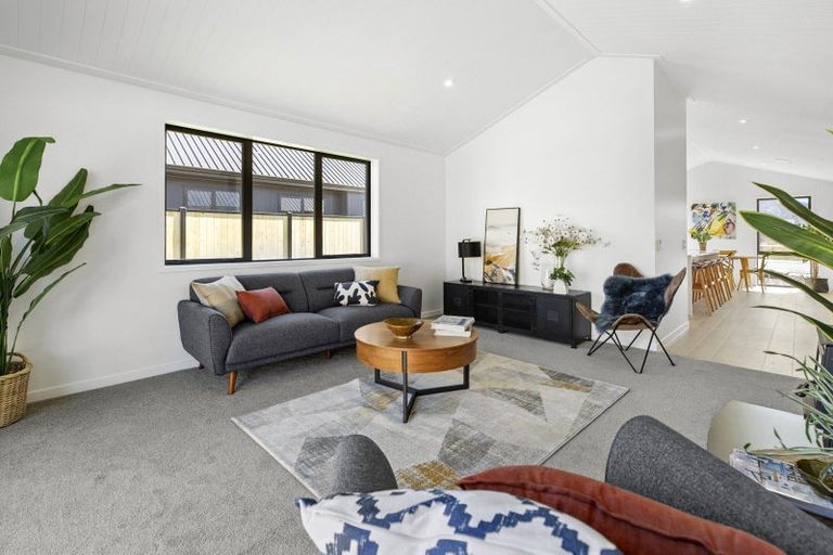 Photo of property in 14 Moonstone Street, Albert Town, Wanaka, 9305