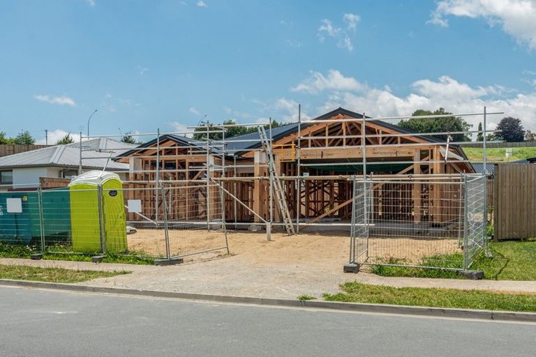 Photo of property in 126 Whakaturou Crescent, Pyes Pa, Tauranga, 3112