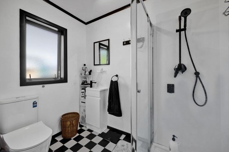 Photo of property in 2 Denby Road, Hawera, 4610