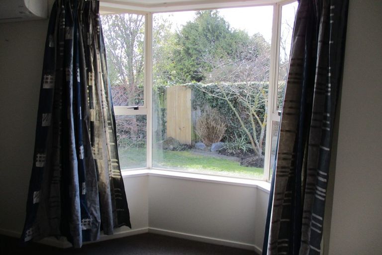 Photo of property in 2/45 Tainui Street, Somerfield, Christchurch, 8024