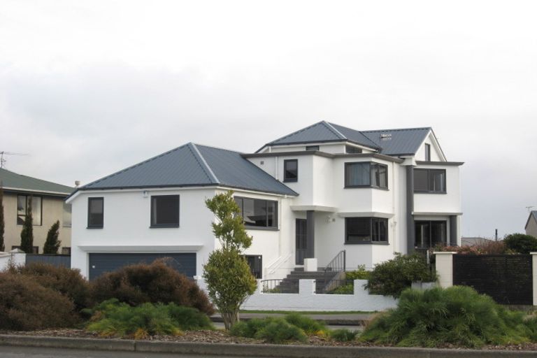Photo of property in 712 Queens Drive, Waikiwi, Invercargill, 9810