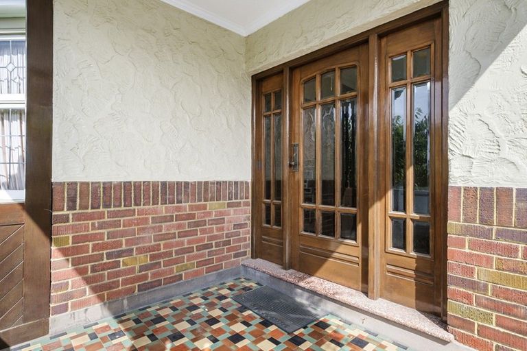 Photo of property in 43 Park Street, North Dunedin, Dunedin, 9016