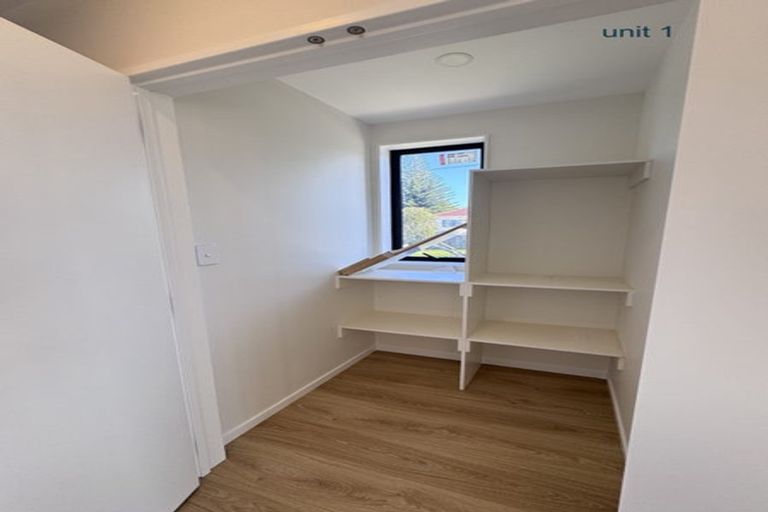 Photo of property in 45 Miro Street, New Lynn, Auckland, 0600