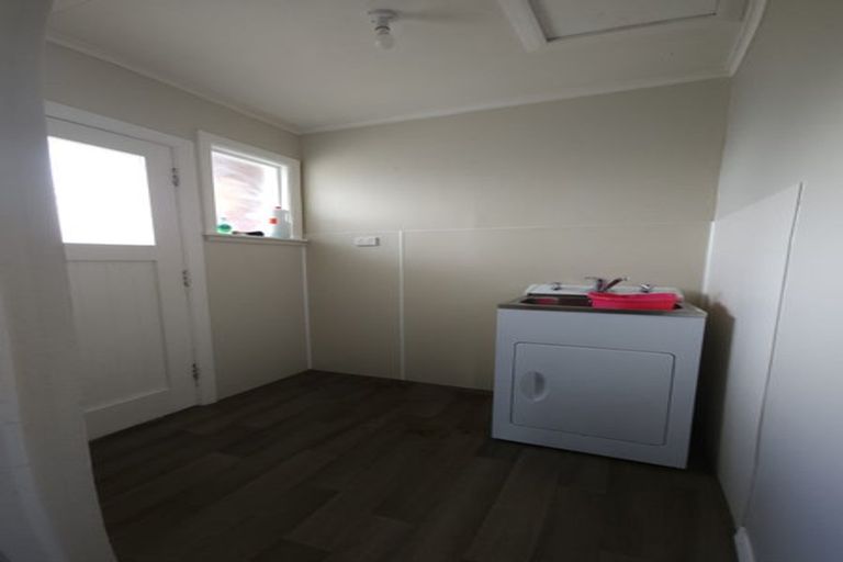 Photo of property in 17 Lytton Street, Feilding, 4702