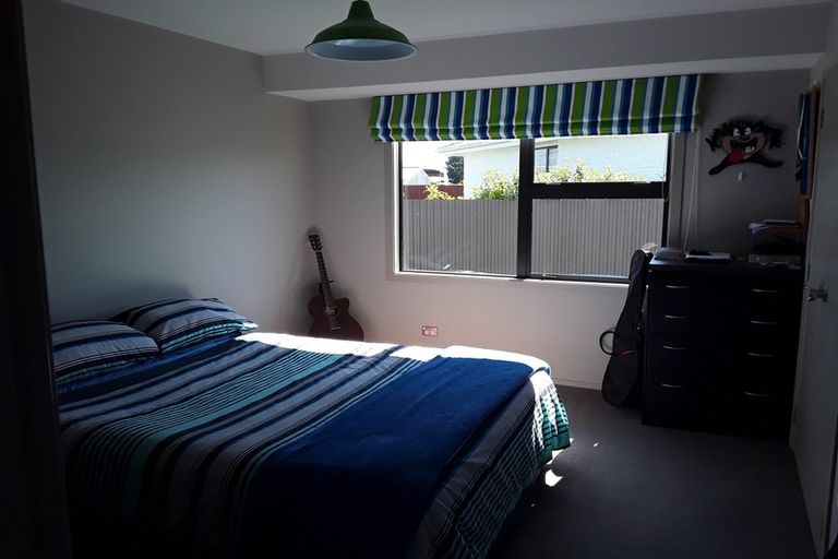 Photo of property in 46 Aloway Street, Wallacetown, 9816