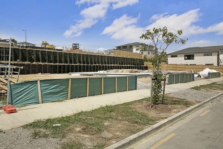 Photo of property in 28 Paripari Street, Flat Bush, Auckland, 2019