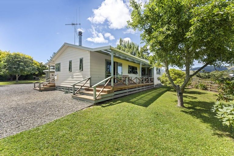 Photo of property in 18 Churchill Crescent, Shannon, 4821