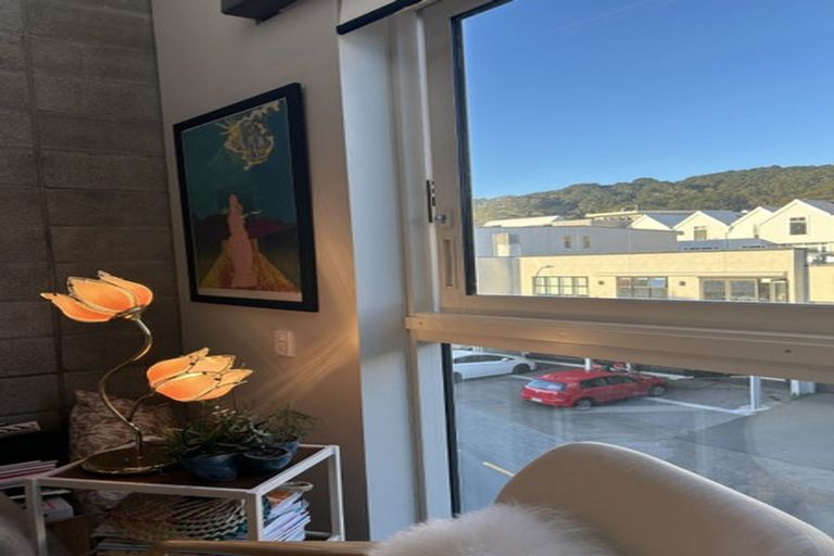 Photo of property in Ink'd, 19 Pirie Street, Mount Victoria, Wellington, 6011