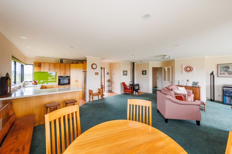 Photo of property in 158 Finnis Road, Pohangina, Feilding, 4775