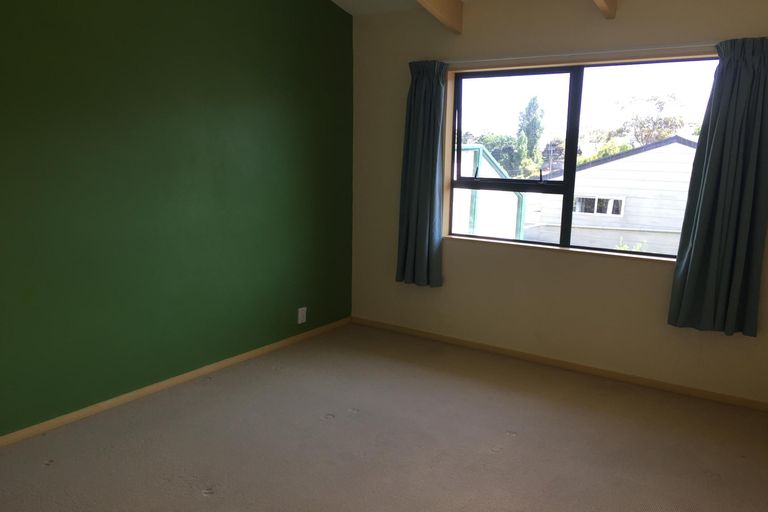 Photo of property in 44a Tiri Road, Manly, Whangaparaoa, 0930