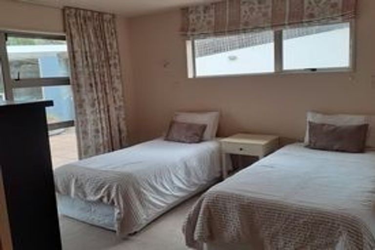 Photo of property in 76 Glenstrae Road, Redcliffs, Christchurch, 8081