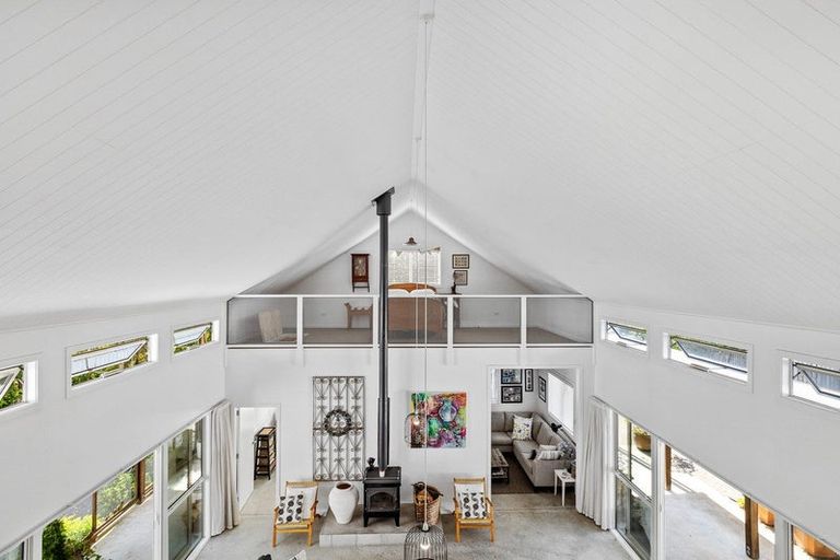 Photo of property in 33 Rexwood Street, Carterton, 5713