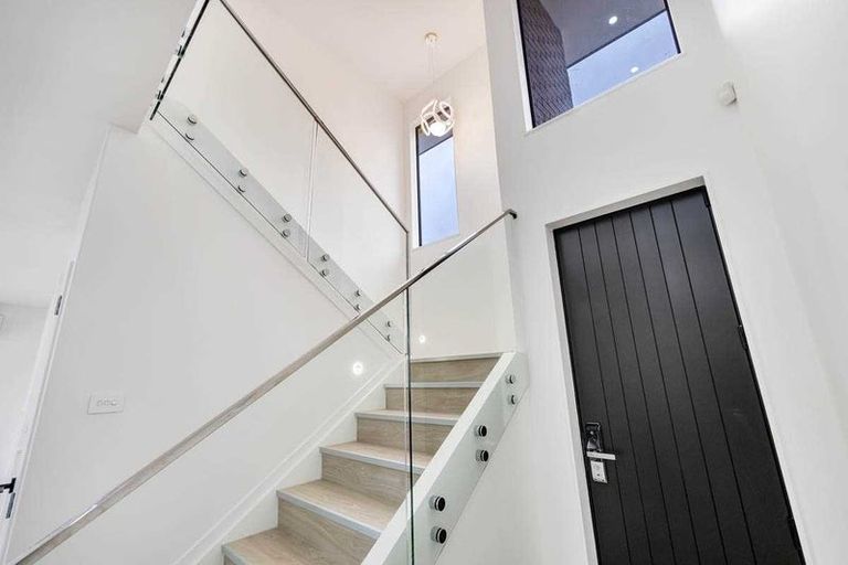 Photo of property in 243 Swanson Road, Henderson, Auckland, 0610