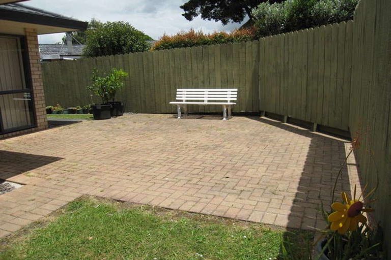 Photo of property in 6a Alma Crescent, Papakura, 2110