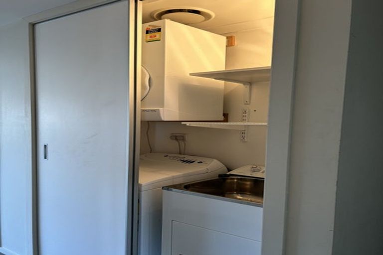 Photo of property in Bellagio Apartments, 7a/39 Taranaki Street, Te Aro, Wellington, 6011