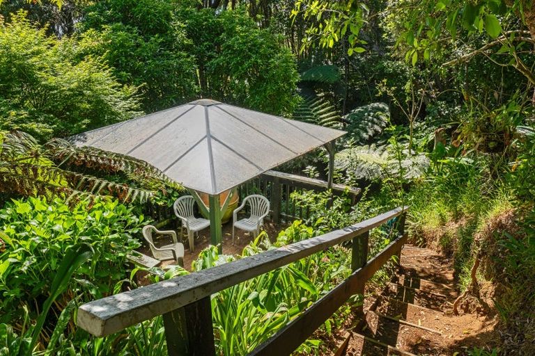 Photo of property in 23a Donnelly Street, Oakura, 4314