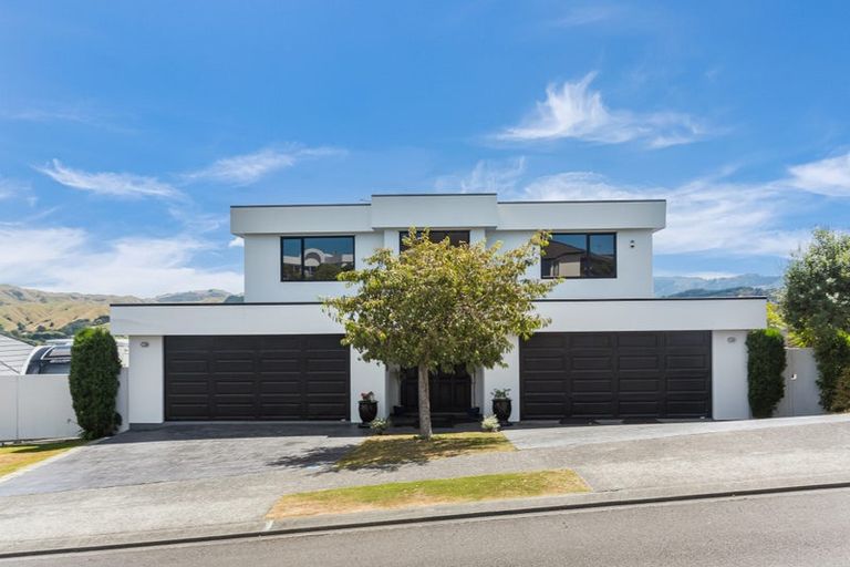 Photo of property in 20 The Masthead, Whitby, Porirua, 5024