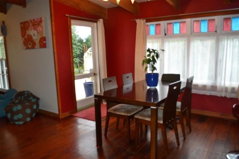 Photo of property in 26 Takiroa Street, Urenui, 4375