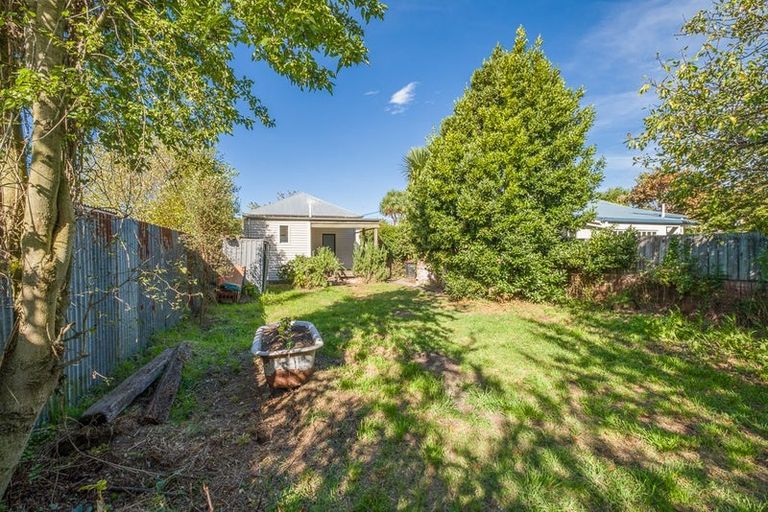 Photo of property in 215 Olliviers Road, Linwood, Christchurch, 8011