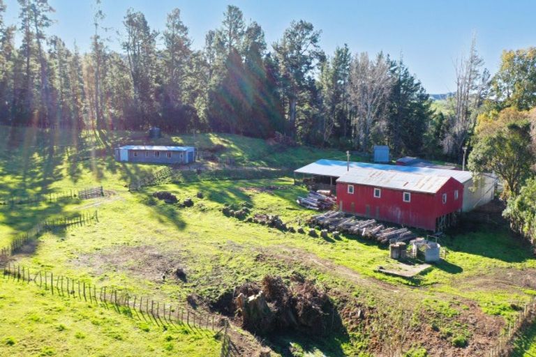 Photo of property in 142 Pohokura Road, Tutira, Napier, 4188